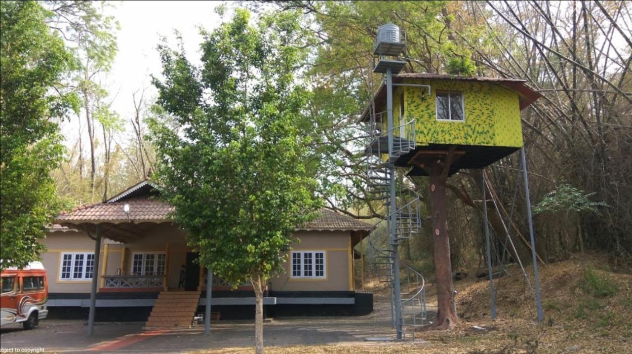 Elephant Valley Resort Pulpally Exterior photo